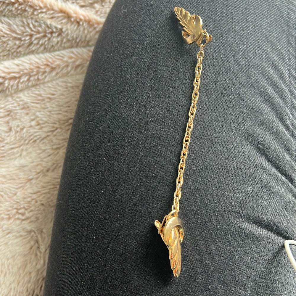 Vintage gold brooch